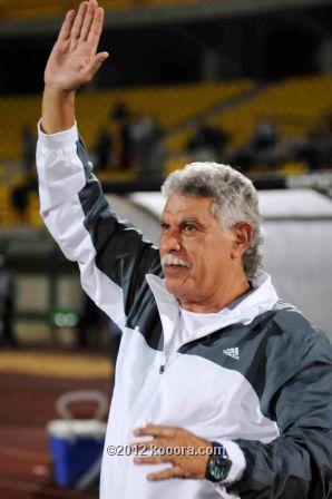   مصر اليوم - حسن شحاتة مرشح لتدريب الأفريقي التونسي